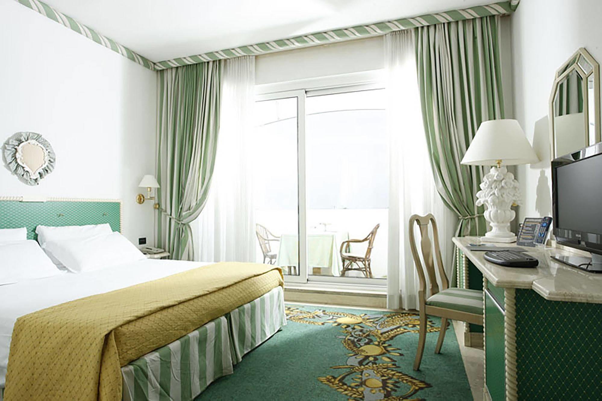 Aris Garden Hotel Casal Palocco Εξωτερικό φωτογραφία