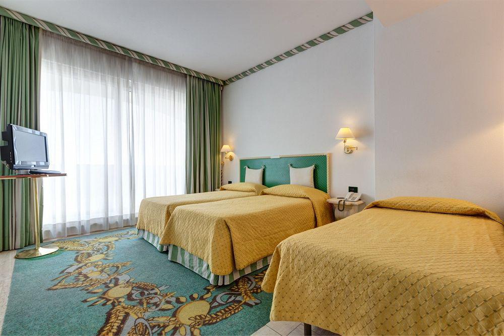 Aris Garden Hotel Casal Palocco Εξωτερικό φωτογραφία