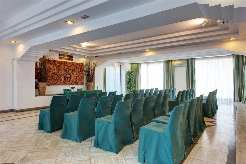 Aris Garden Hotel Casal Palocco Εξωτερικό φωτογραφία