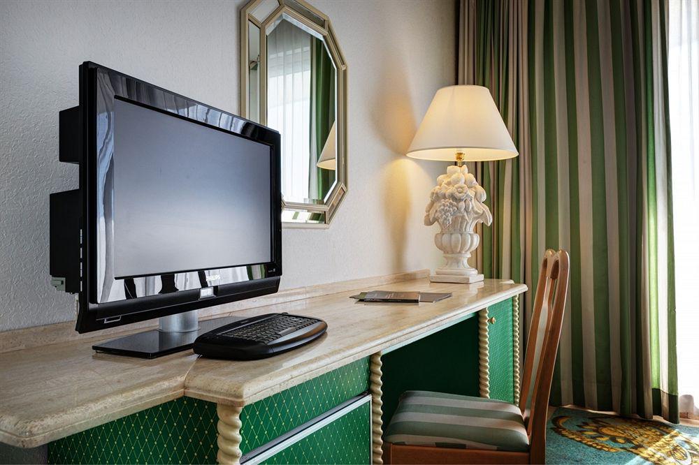 Aris Garden Hotel Casal Palocco Εξωτερικό φωτογραφία